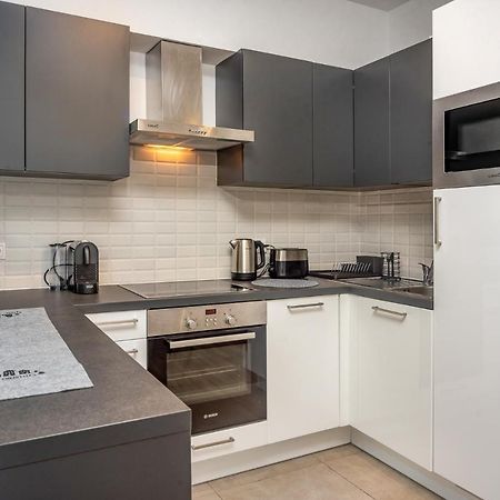 Grace Pine Apartment 3 Budapešť Exteriér fotografie