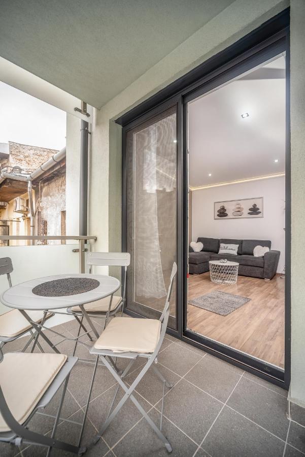 Grace Pine Apartment 3 Budapešť Exteriér fotografie