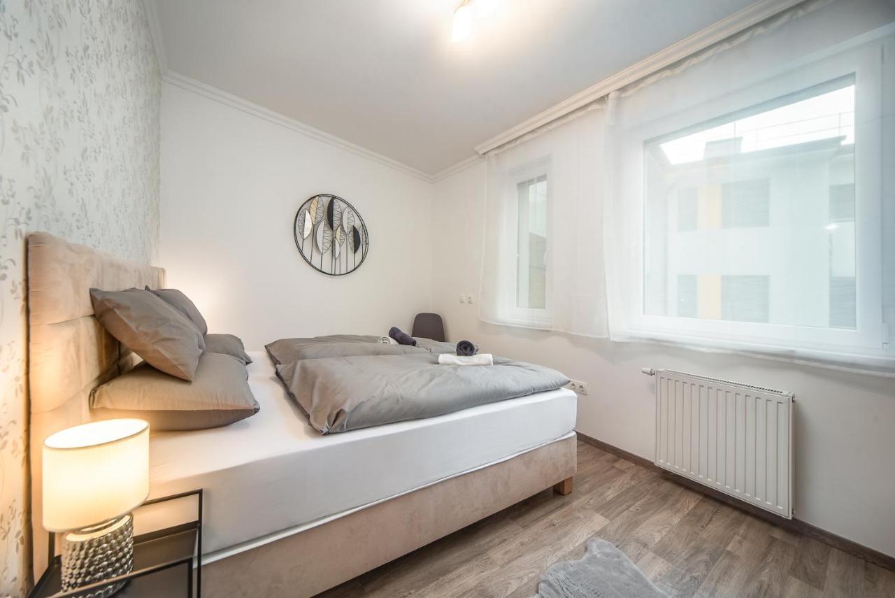 Grace Pine Apartment 3 Budapešť Exteriér fotografie